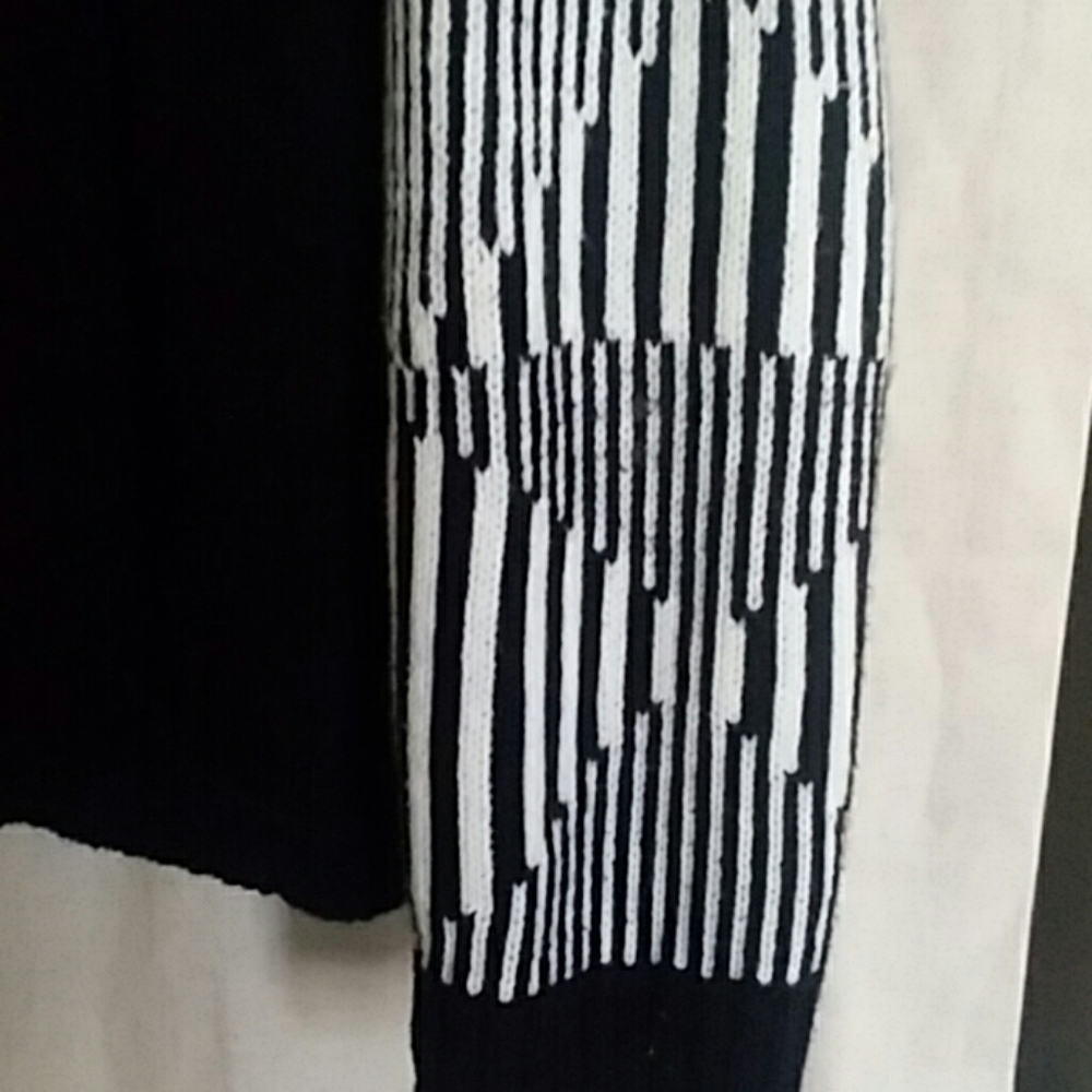 Vince Camuto Multi Pattern Sweater - image 4